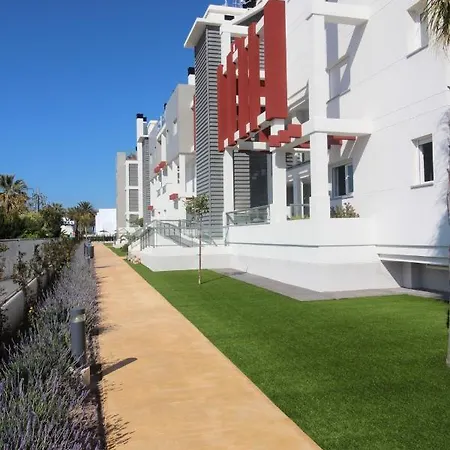 0704 Ap Victoria I * Dénia