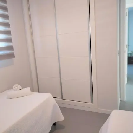 0704 Ap Victoria I Dénia